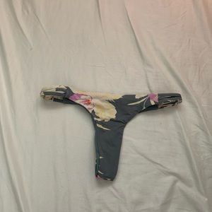 Roxy cheeky bikini bottom XS